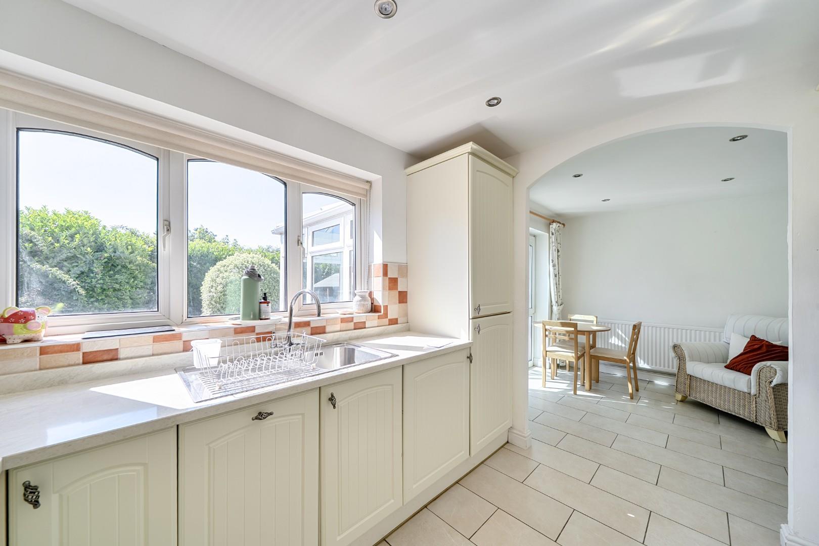 Highmead Avenue, Newton, Swansea, SA3 4TY